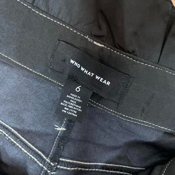 🤑WHO WHAT WEAR silver paper‎ bag pants - Picture 7 of 10